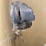 ... la décharge est brisée.