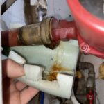 ... l'eau s'échappe du circulateur.